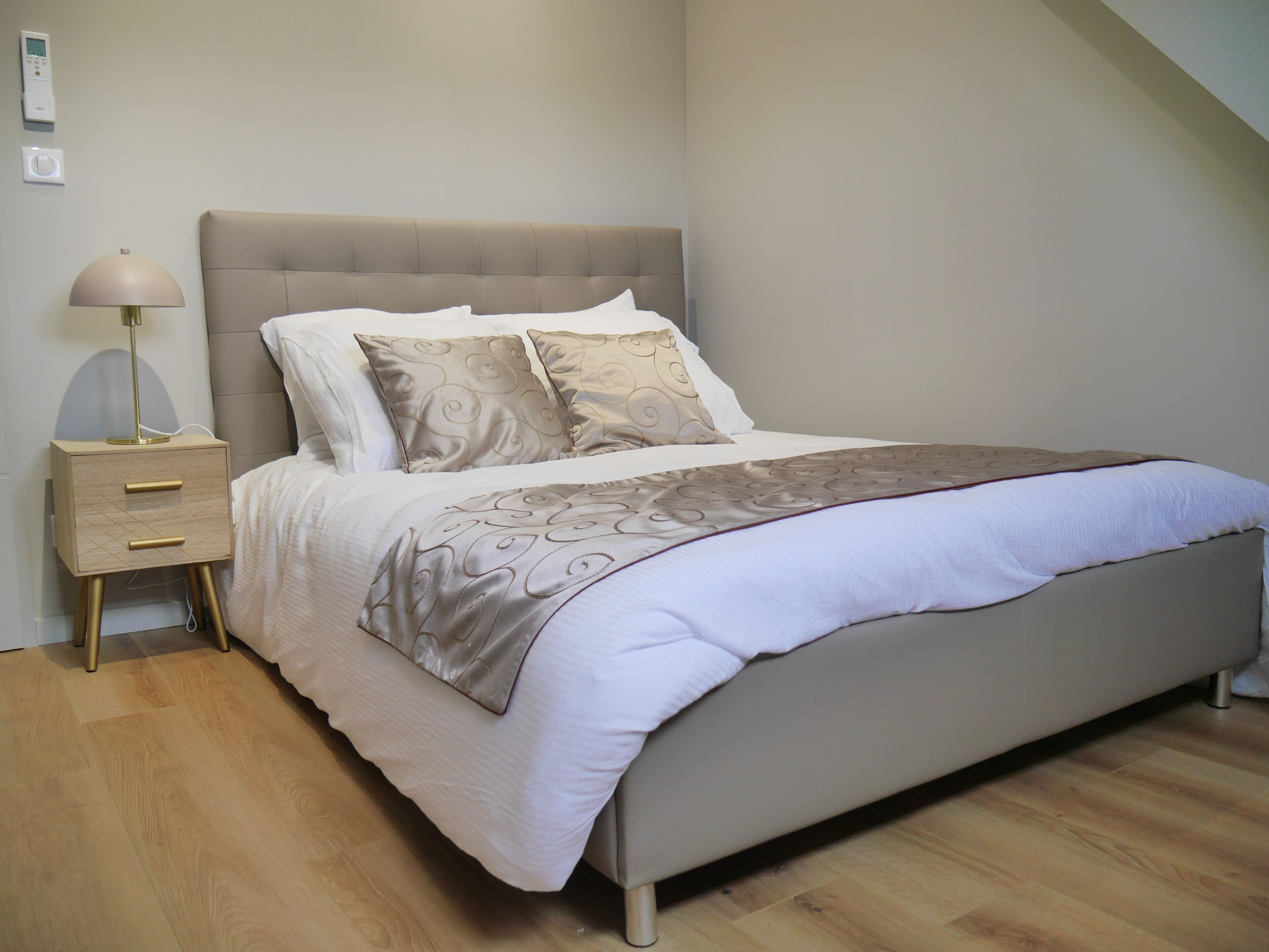 LOFT INN EPERNAY ***