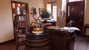 Reception - The Manor House at Knorhoek Estate (Cape Town)