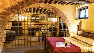 1 Schlafzimmer, BĂŒgeleisen/BĂŒgelbrett, WLAN, BettwĂ€sche