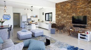 Superior Villa, Private Pool, Sea View | Living area - Villa Del Mar (Lefkada)