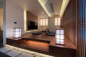 Annex Building Maru Suite (Randomly Selected) | Interior - UH Suite The Jongno (Seoul)