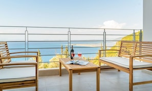 Villa, 3 Bedrooms, Private Pool, Sea View | Balcony