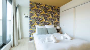1 bedroom, iron/ironing board, travel crib, WiFi