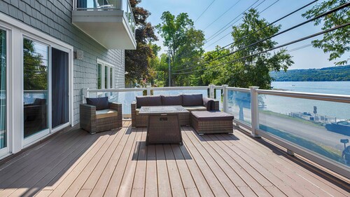 Summer Cove: Luxury at the Lake and Wine Trails!