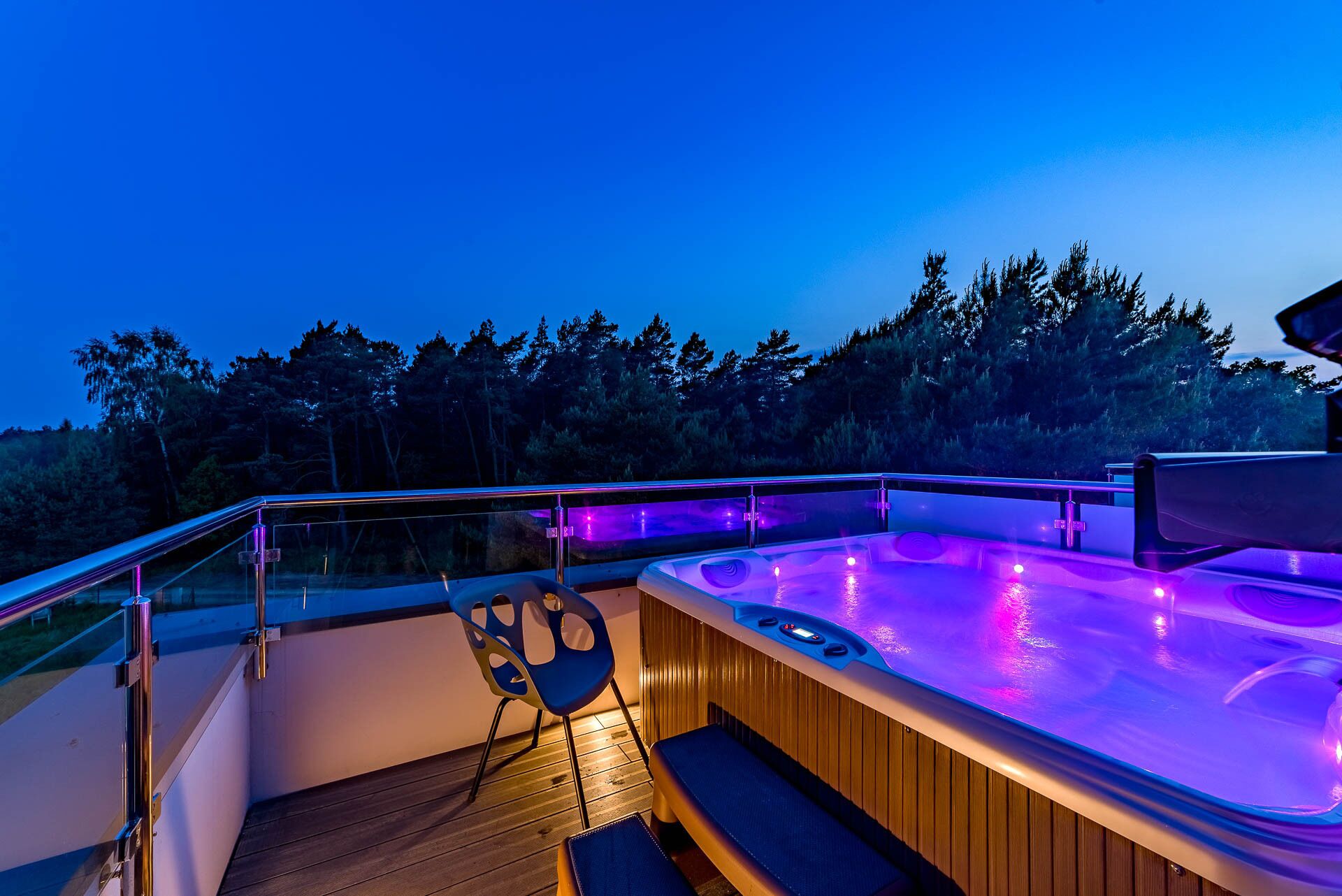Penthouse (11) | Private spa tub