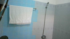 Unclassified image, 5 of 5, button - HOTEL LA RESIDENCE DE L'AEROPORT (Cotonou)