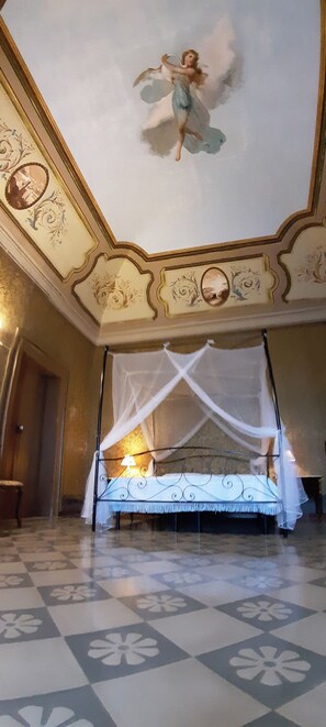 熨斗/熨板、免费 WiFi