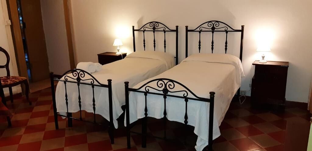 Tabla de planchar con plancha y wifi gratis