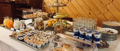 Daily buffet breakfast (EUR 10 per person)