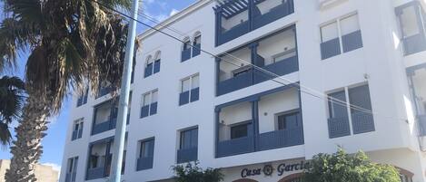 Fachada de la propiedad