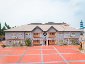 Voorkant van accommodatie