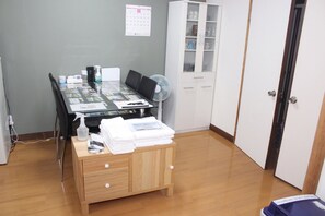 Dining - Lets play on Wii 302 4 people OK wifi 4 beds with / Kasuga Fukuoka (Kasuga)