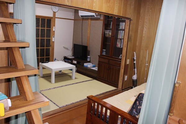 3 chambres, bureau, fer et planche à repasser, Wi-Fi gratuit