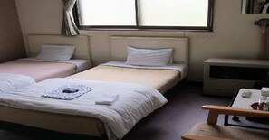 1 bedroom, Internet, bed sheets - nonsmoking Twin beds / Abashiri Hokkaidō (Abashiri)