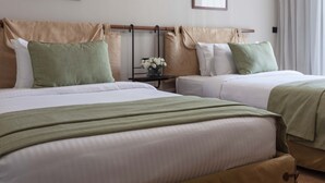 3 bedrooms - 3Bedroom Apartment Fully Serviced BesideThe Sea-LH (Bayrut)
