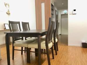 Dining - 2B Bedroom and dining room are independent Super / Ginowan Okinawa (Ginowan)