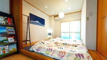 1 bedroom, free WiFi, bed sheets