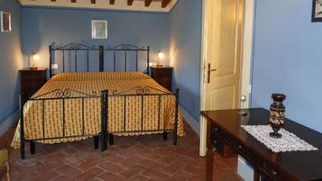 11 chambres, fer et planche Ă repasser, Wi-Fi gratuit, draps fournis