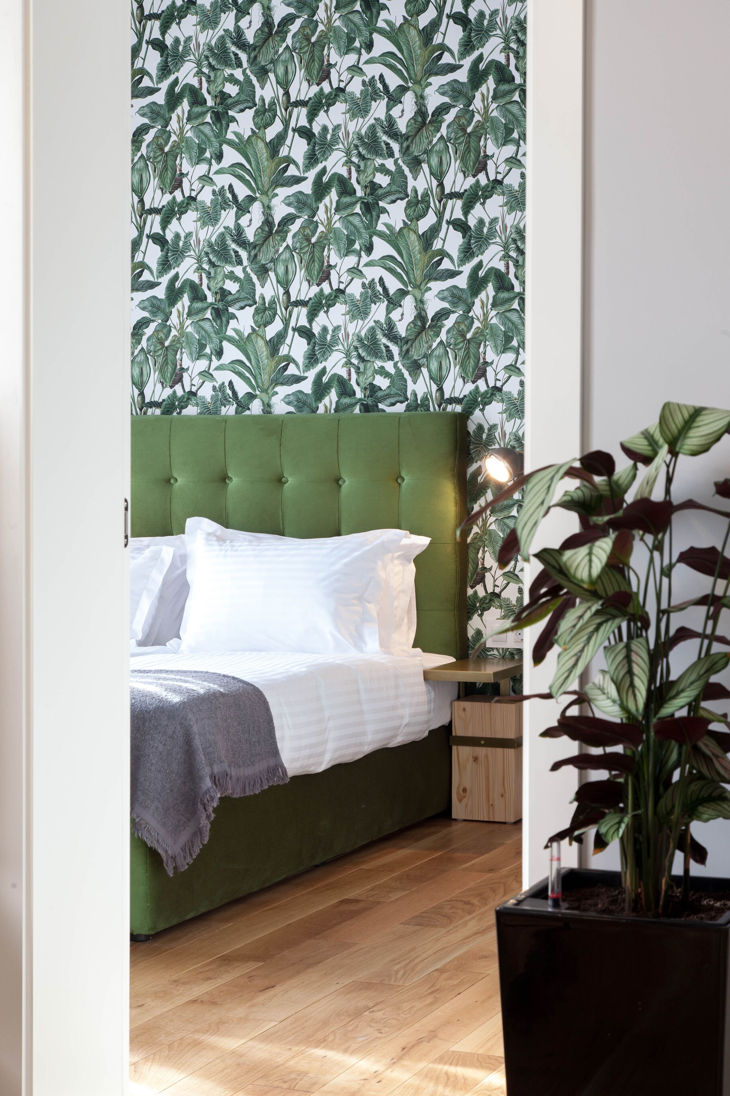 deluxe suite (inactive) | minibar, in-room safe, blackout curtains, soundproofing