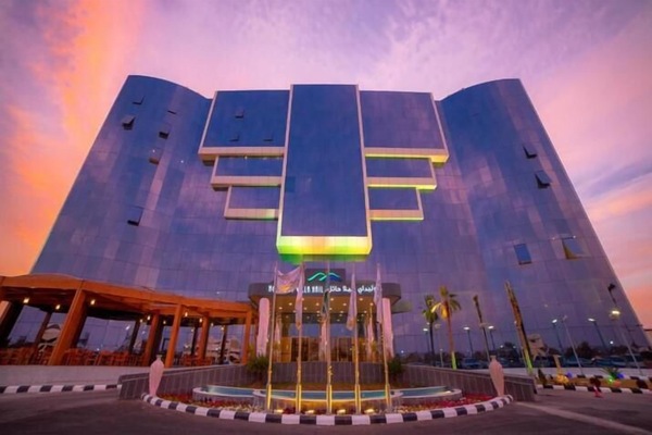 واجهة المنشأة