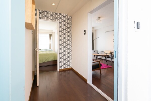 1 bedroom, desk, free WiFi, bed sheets