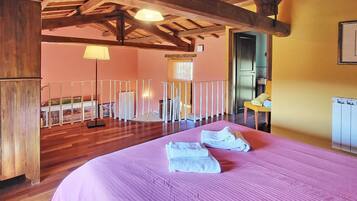 7 Schlafzimmer, BĂŒgeleisen/BĂŒgelbrett, Reisekinderbett, kostenloses WLAN