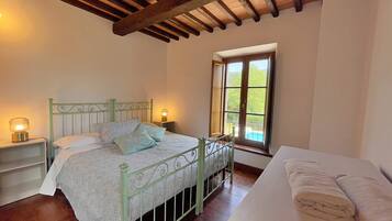 7 Schlafzimmer, Bügeleisen/Bügelbrett, WLAN, Bettwäsche