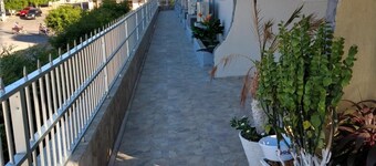 Confiance Hotel