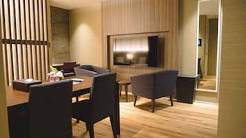 Chambre Supérieure, non-fumeurs (B) | Wi-Fi gratuit, draps fournis
