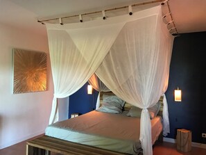 1 chambre, fer et planche à repasser, Wi-Fi gratuit, draps fournis