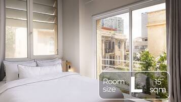 Large Studio Apartment | 1 bedroom, minibar, individually decorated, individually furnished