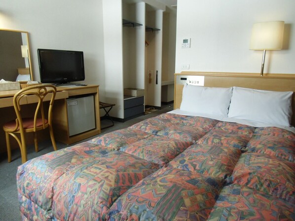1 dormitorio, escritorio, wifi gratis y ropa de cama