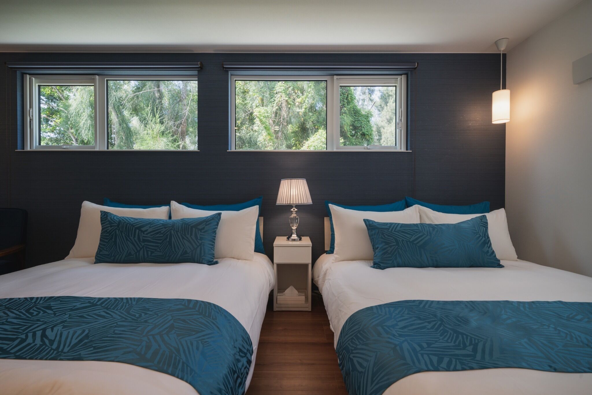 3 soverom, skrivebord, wi-fi (inkludert) og sengetøy