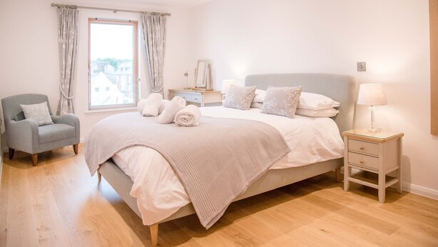 Room - 8 Deben Wharf, Woodbridge (Woodbridge)