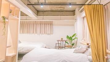 AMP FLAT Nishijin 2F | 2 bedrooms, free WiFi