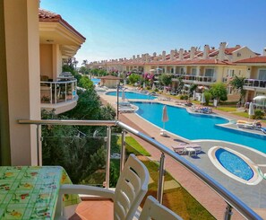 Seasonal outdoor pool - SUNSET BEACH APART (Fethiye)