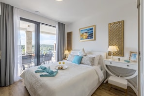3 Schlafzimmer, BĂŒgeleisen/BĂŒgelbrett, WLAN, BettwĂ€sche