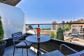 Deluxe Room, Non Smoking, Sea View (4 guests) | Balcony - Hotel Del Medio (Sutomore)
