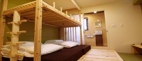 1 bedroom, internet, bed sheets