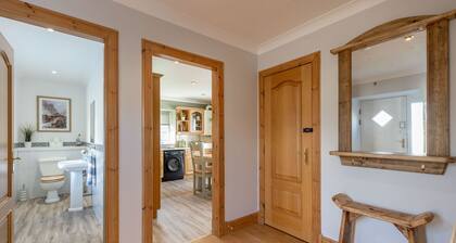 The Steadings - by StayDunfermline