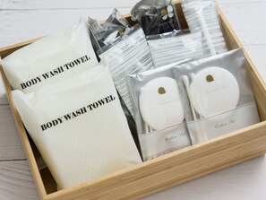 ヘアドライヤー、タオル