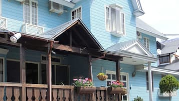 Exterior detail