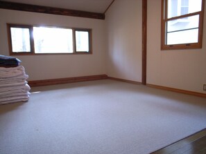Interior - Up to 12 people Shaku Nagare 15th build / Yama-gu Fukushima (Yama-gu)