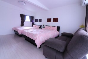 2 室のベッドルーム、デスク、アイロン / アイロン台、WiFi (無料)