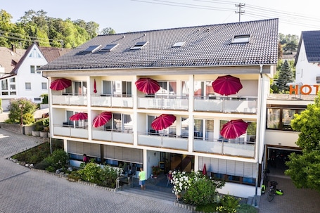 Front of property. Hotel Garni Jägerhof
