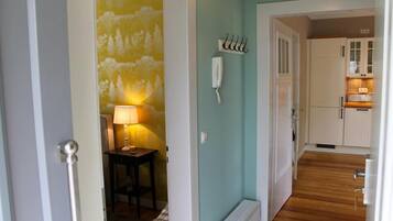 Superior Apartment (inkl. Endreinigung EUR 60) | 1 bedroom, in-room safe, desk, blackout curtains