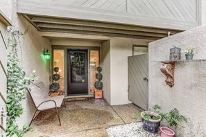 Condo | Exterior