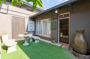 Gratia Apartment 1 | Terrace/patio