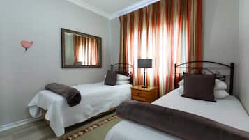 Gratia Apartment 1 | 2 bedrooms, laptop workspace, blackout curtains, free WiFi