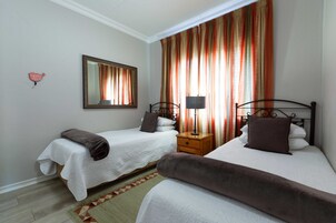 Gratia Apartment 1 | Laptop workspace, blackout curtains, free WiFi, bed sheets